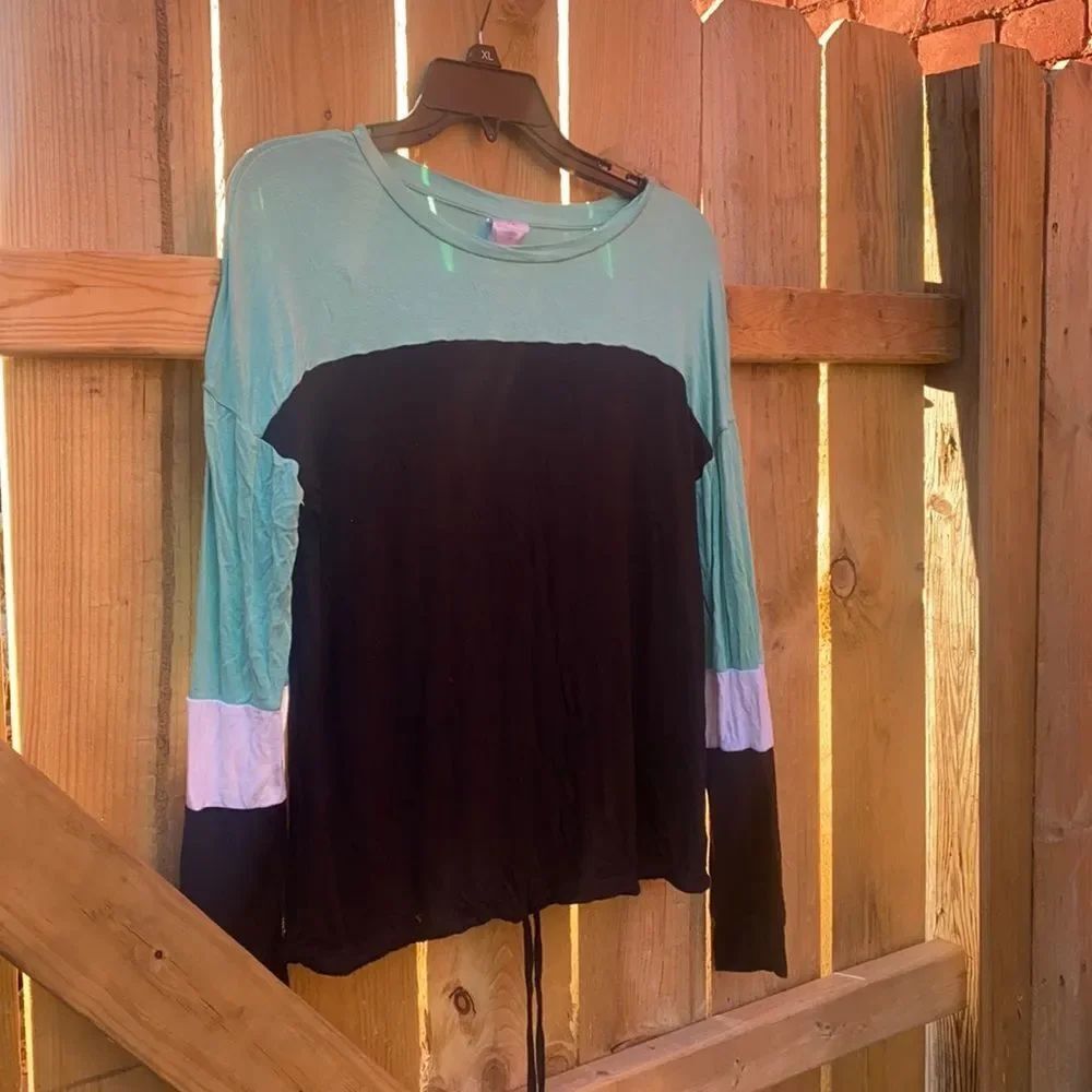 Colorblock top sz. M